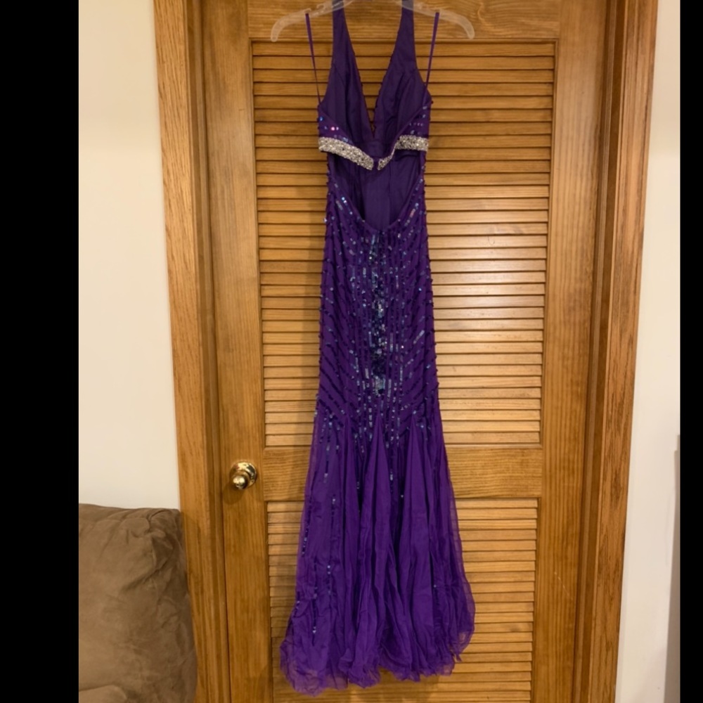 Prom dress - Picture 5 of 8